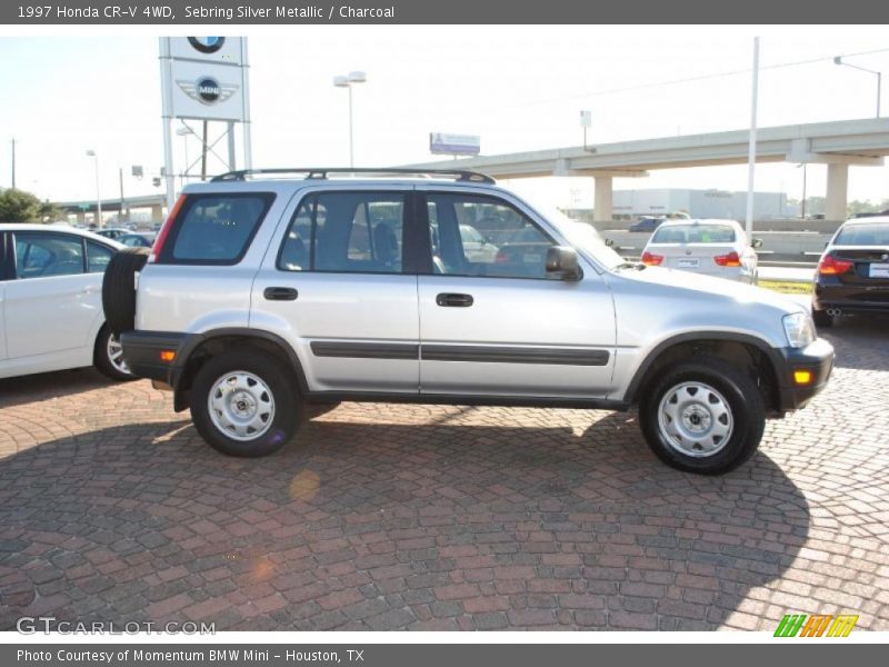 Sebring Silver Metallic / Charcoal 1997 Honda CR-V 4WD
