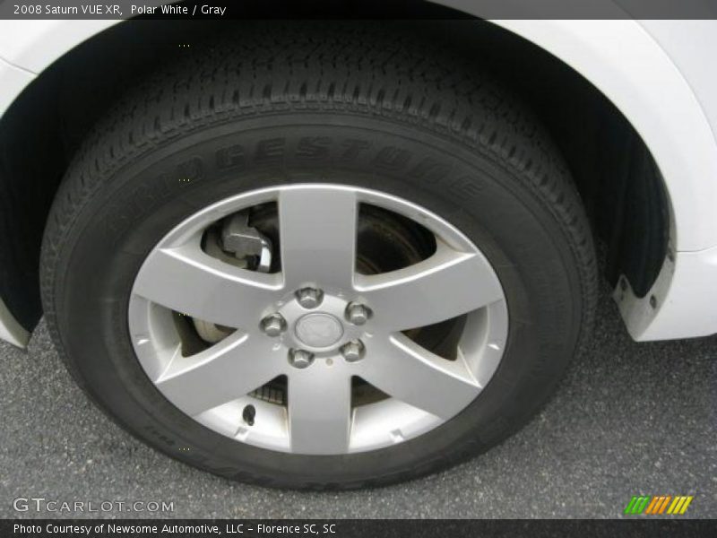 Polar White / Gray 2008 Saturn VUE XR