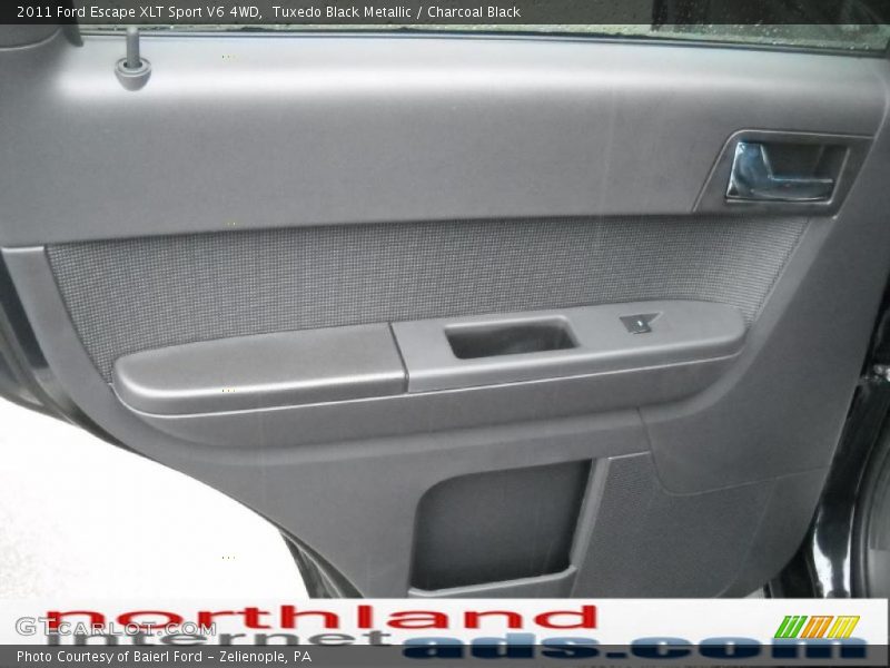 Tuxedo Black Metallic / Charcoal Black 2011 Ford Escape XLT Sport V6 4WD