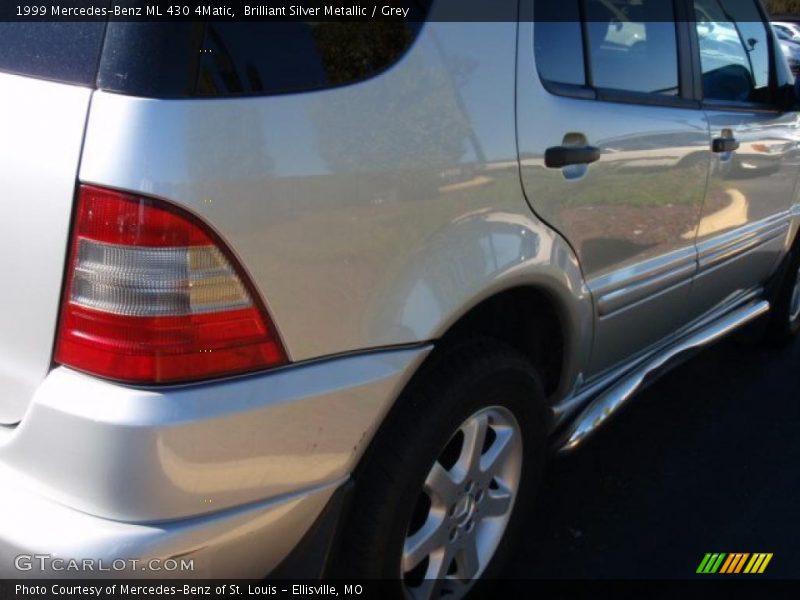 Brilliant Silver Metallic / Grey 1999 Mercedes-Benz ML 430 4Matic