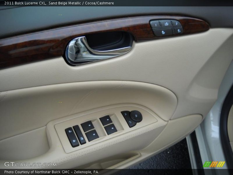 Sand Beige Metallic / Cocoa/Cashmere 2011 Buick Lucerne CXL