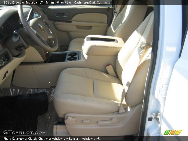 Summit White / Light Cashmere/Dark Cashmere 2011 Chevrolet Suburban LT