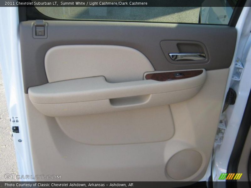 Summit White / Light Cashmere/Dark Cashmere 2011 Chevrolet Suburban LT
