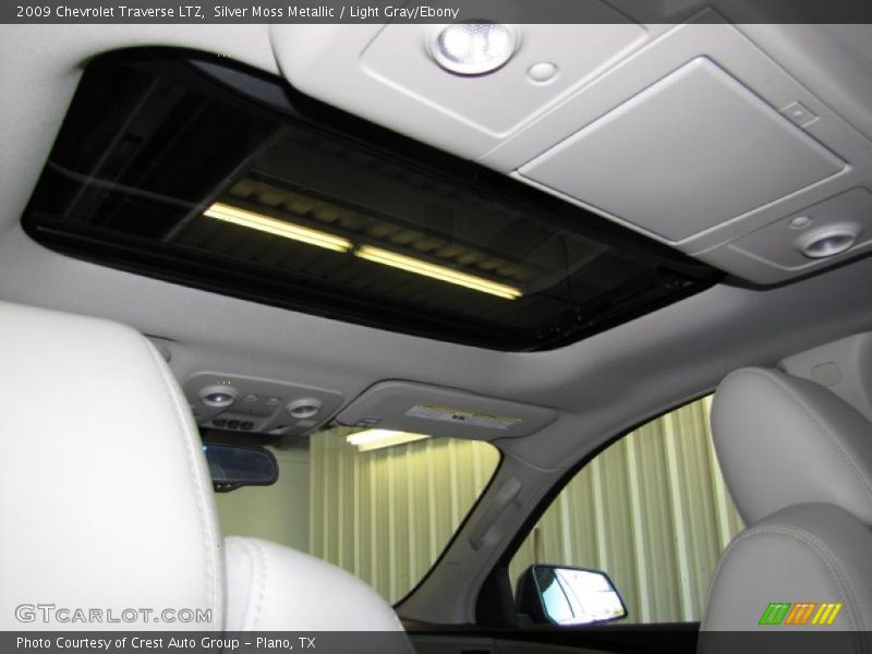 Silver Moss Metallic / Light Gray/Ebony 2009 Chevrolet Traverse LTZ