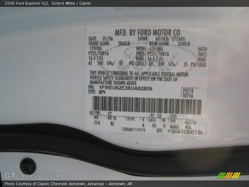 Oxford White / Camel 2006 Ford Explorer XLS