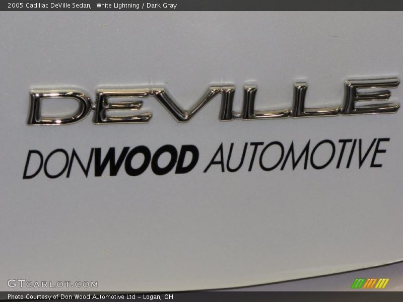 White Lightning / Dark Gray 2005 Cadillac DeVille Sedan