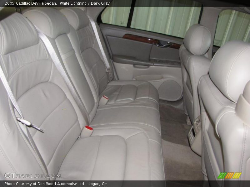 White Lightning / Dark Gray 2005 Cadillac DeVille Sedan