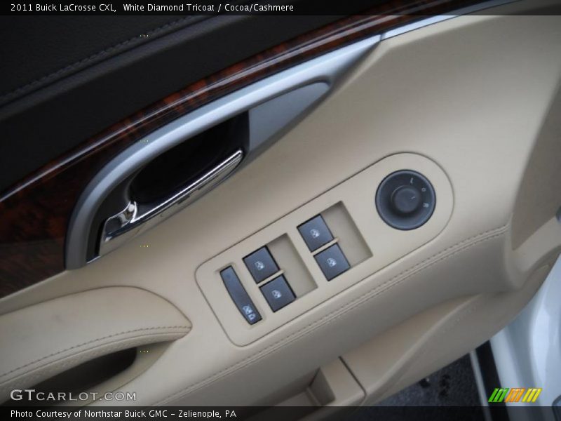 White Diamond Tricoat / Cocoa/Cashmere 2011 Buick LaCrosse CXL