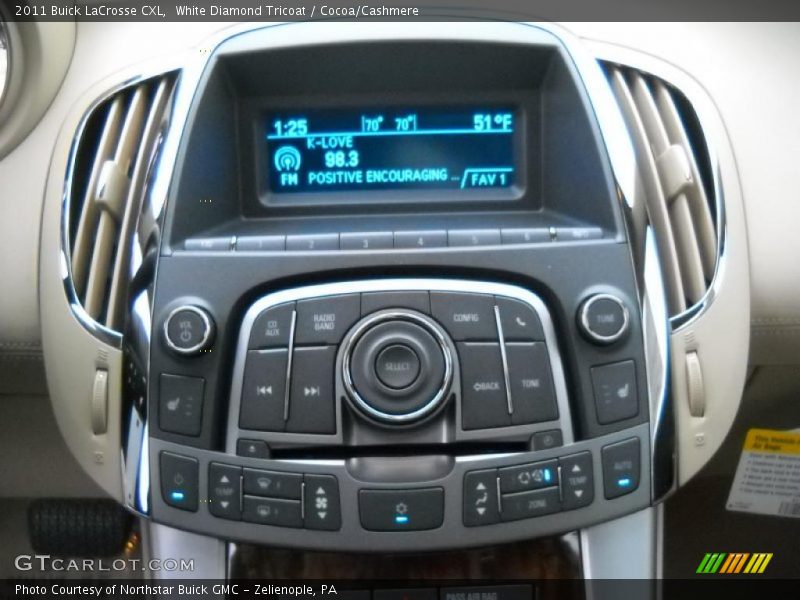 White Diamond Tricoat / Cocoa/Cashmere 2011 Buick LaCrosse CXL