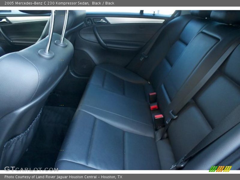 Black / Black 2005 Mercedes-Benz C 230 Kompressor Sedan