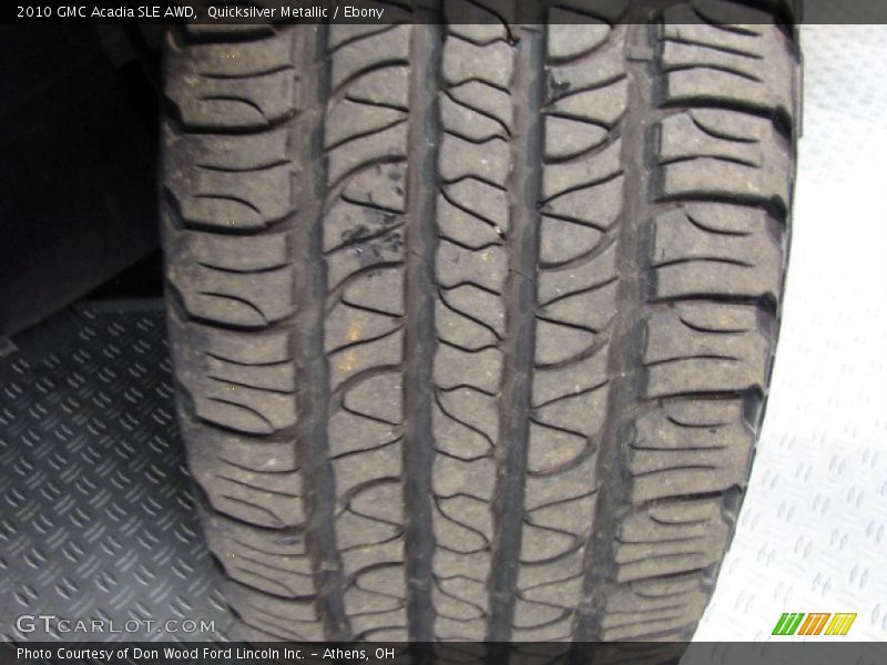Quicksilver Metallic / Ebony 2010 GMC Acadia SLE AWD