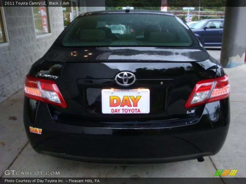 Black / Ash 2011 Toyota Camry LE