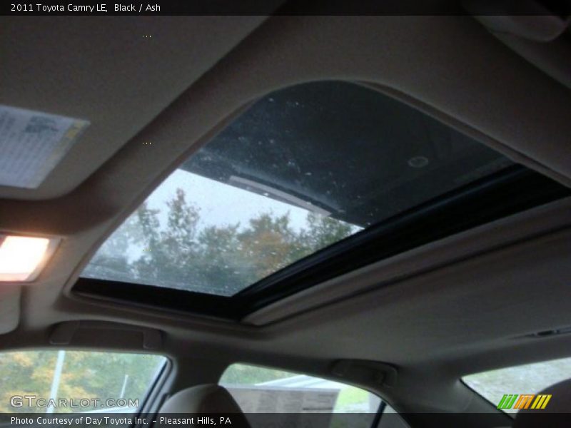 Black / Ash 2011 Toyota Camry LE