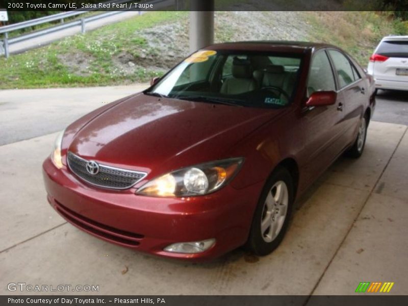 Salsa Red Pearl / Taupe 2002 Toyota Camry LE