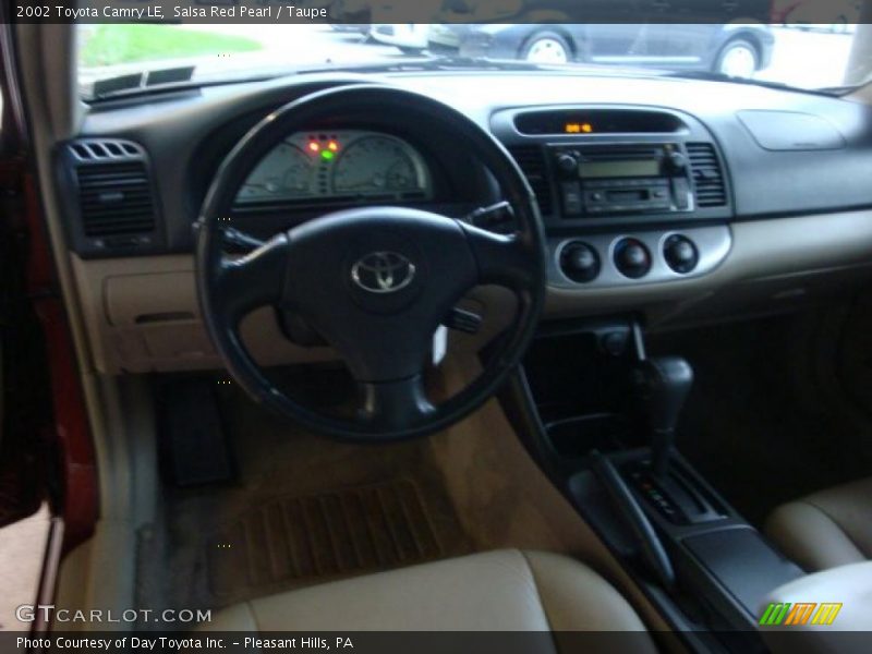 Salsa Red Pearl / Taupe 2002 Toyota Camry LE