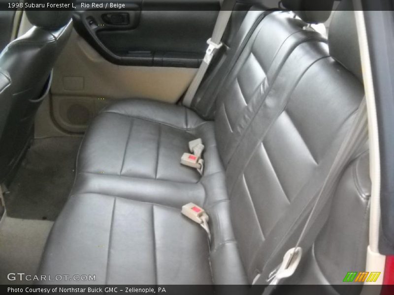 Rio Red / Beige 1998 Subaru Forester L