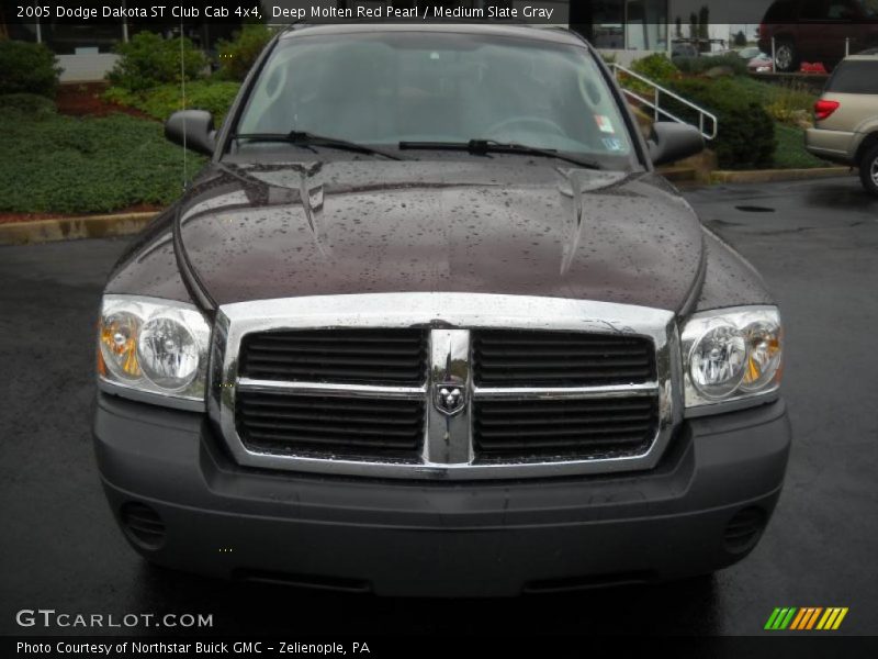 Deep Molten Red Pearl / Medium Slate Gray 2005 Dodge Dakota ST Club Cab 4x4