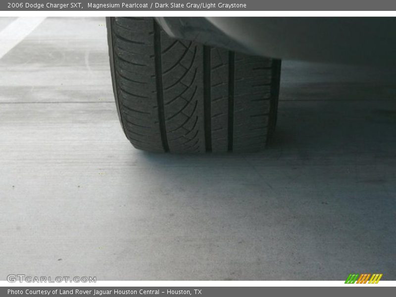 Magnesium Pearlcoat / Dark Slate Gray/Light Graystone 2006 Dodge Charger SXT