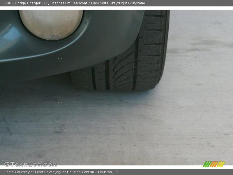 Magnesium Pearlcoat / Dark Slate Gray/Light Graystone 2006 Dodge Charger SXT