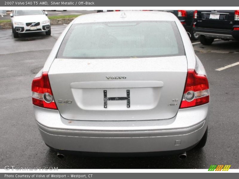 Silver Metallic / Off-Black 2007 Volvo S40 T5 AWD