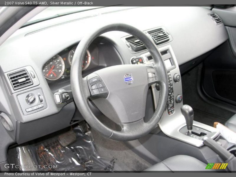 Silver Metallic / Off-Black 2007 Volvo S40 T5 AWD