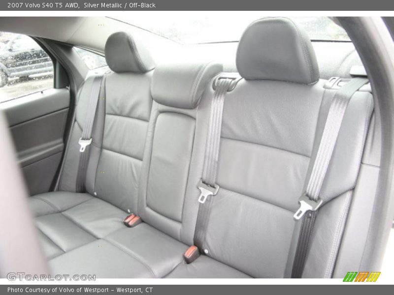 Silver Metallic / Off-Black 2007 Volvo S40 T5 AWD