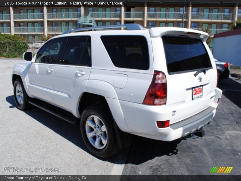 Natural White / Dark Charcoal 2005 Toyota 4Runner Sport Edition