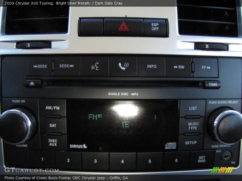 Bright Silver Metallic / Dark Slate Gray 2009 Chrysler 300 Touring