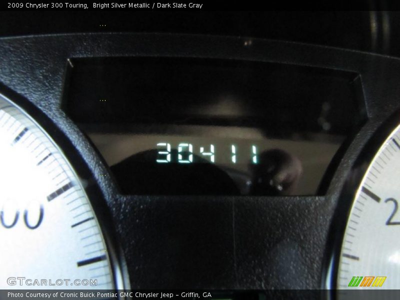 Bright Silver Metallic / Dark Slate Gray 2009 Chrysler 300 Touring