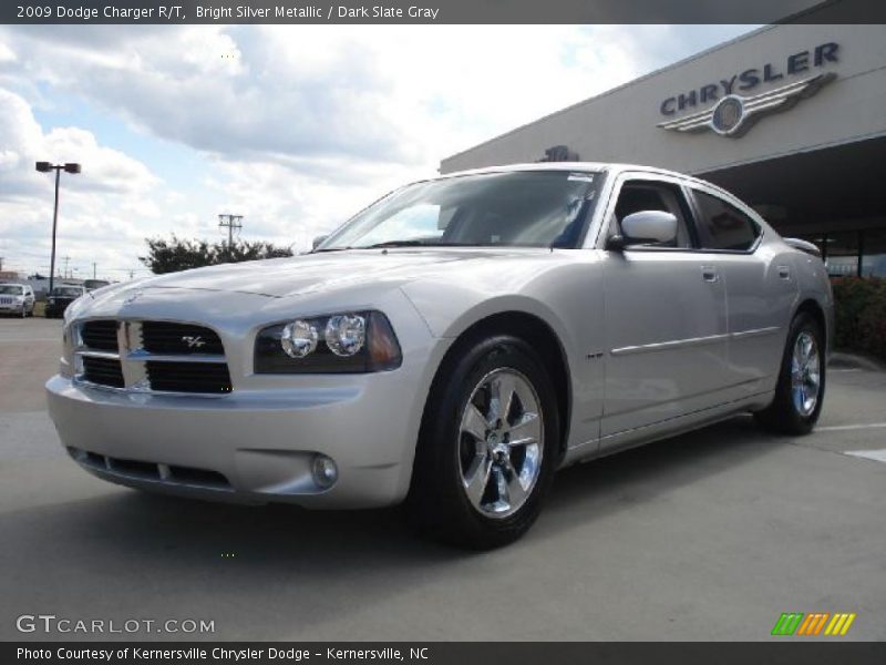 Bright Silver Metallic / Dark Slate Gray 2009 Dodge Charger R/T