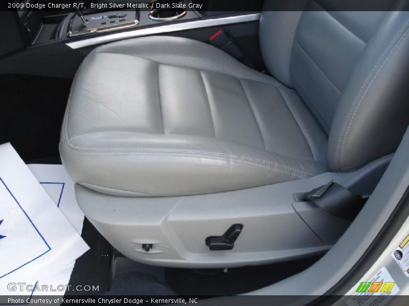 Bright Silver Metallic / Dark Slate Gray 2009 Dodge Charger R/T