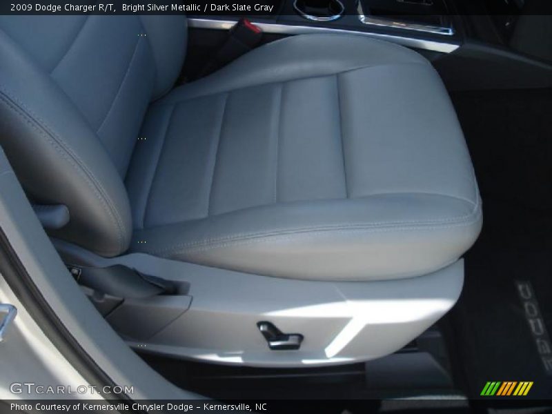 Bright Silver Metallic / Dark Slate Gray 2009 Dodge Charger R/T