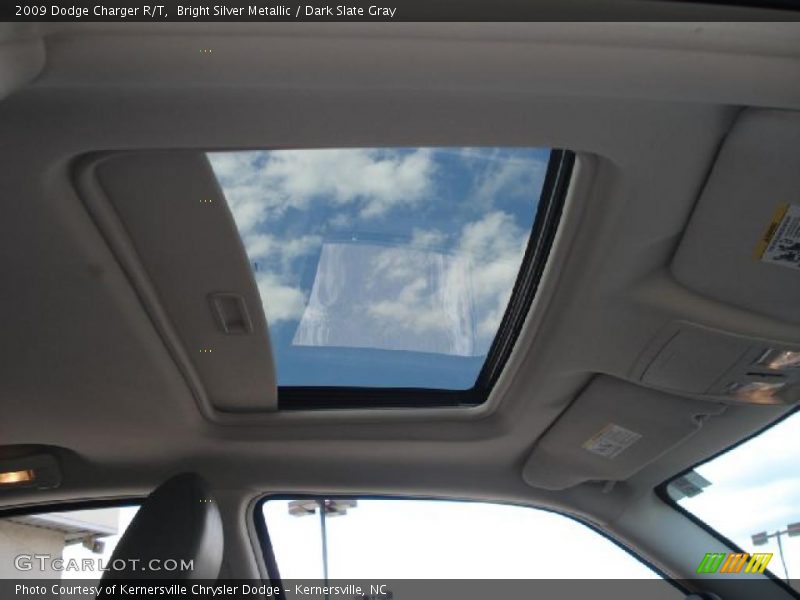 Bright Silver Metallic / Dark Slate Gray 2009 Dodge Charger R/T