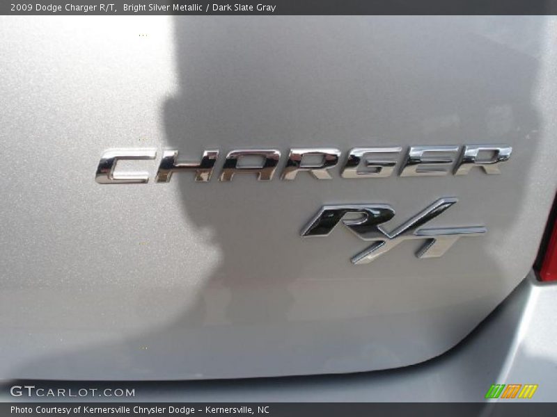 Bright Silver Metallic / Dark Slate Gray 2009 Dodge Charger R/T