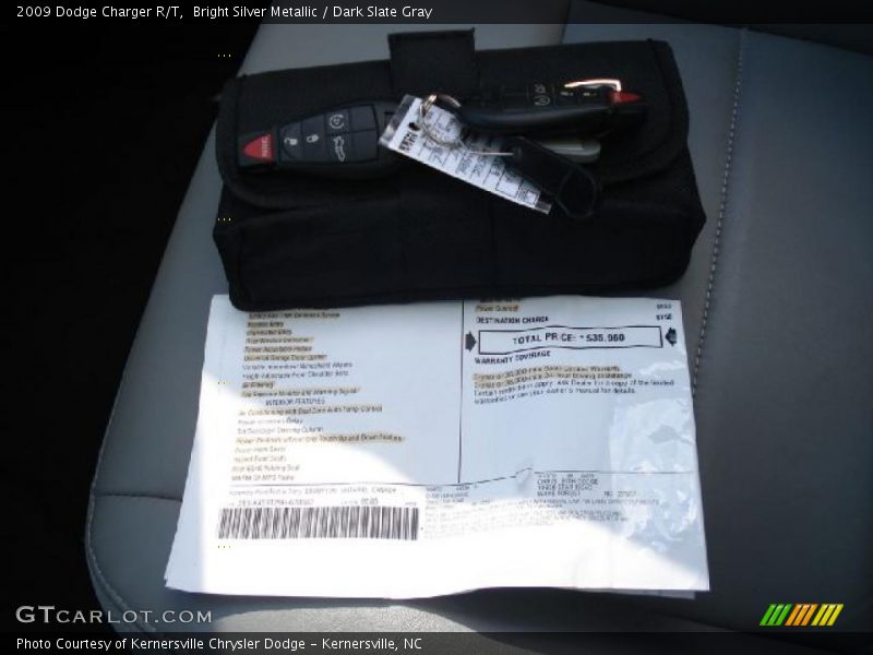 Bright Silver Metallic / Dark Slate Gray 2009 Dodge Charger R/T