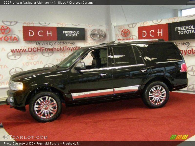 Black / Charcoal/Caramel 2007 Lincoln Navigator Ultimate 4x4