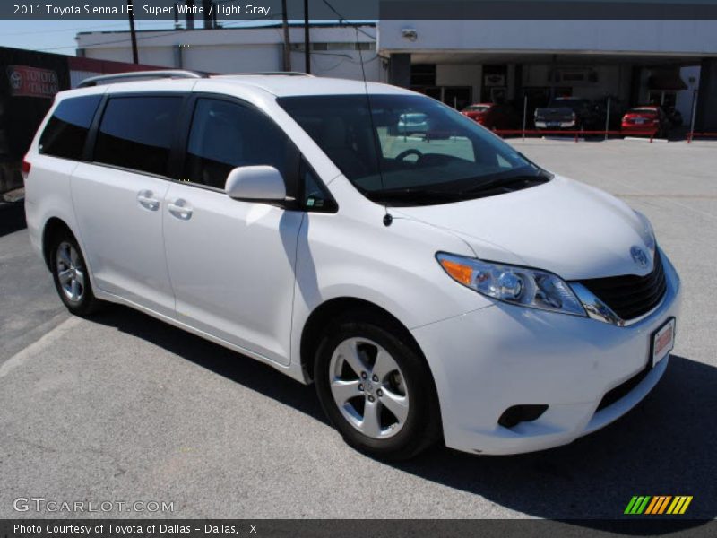 Super White / Light Gray 2011 Toyota Sienna LE