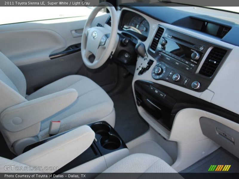 Super White / Light Gray 2011 Toyota Sienna LE
