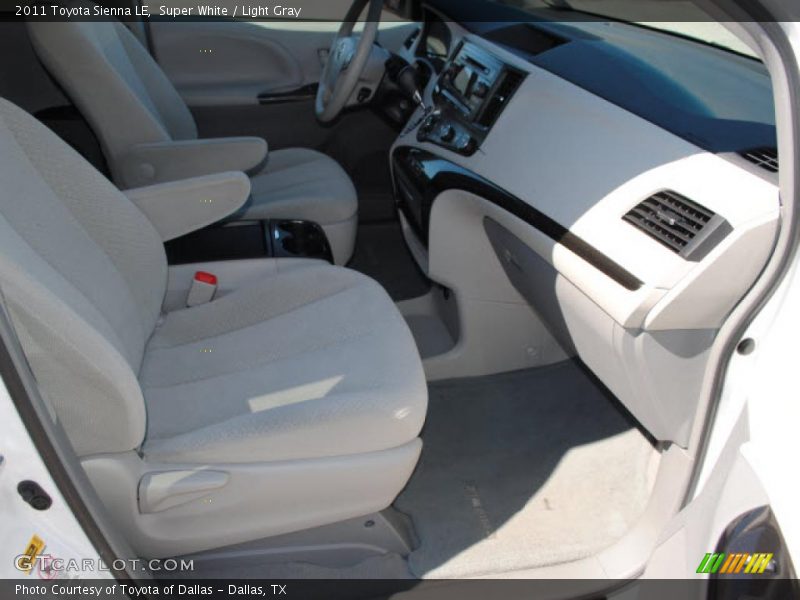 Super White / Light Gray 2011 Toyota Sienna LE