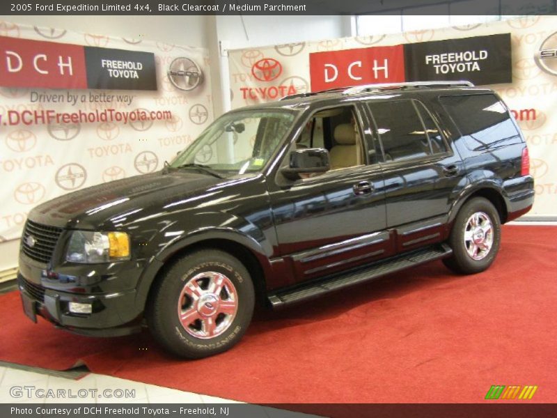 Black Clearcoat / Medium Parchment 2005 Ford Expedition Limited 4x4