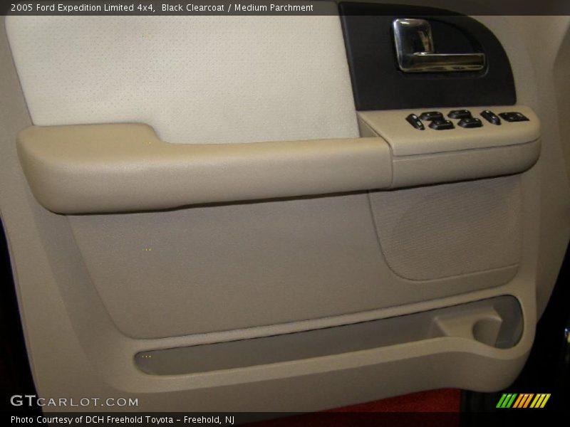 Black Clearcoat / Medium Parchment 2005 Ford Expedition Limited 4x4