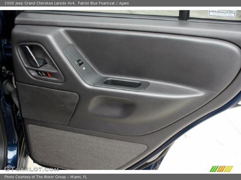 Patriot Blue Pearlcoat / Agate 2000 Jeep Grand Cherokee Laredo 4x4