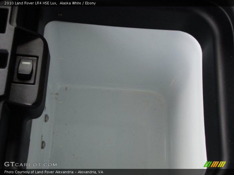 Alaska White / Ebony 2010 Land Rover LR4 HSE Lux