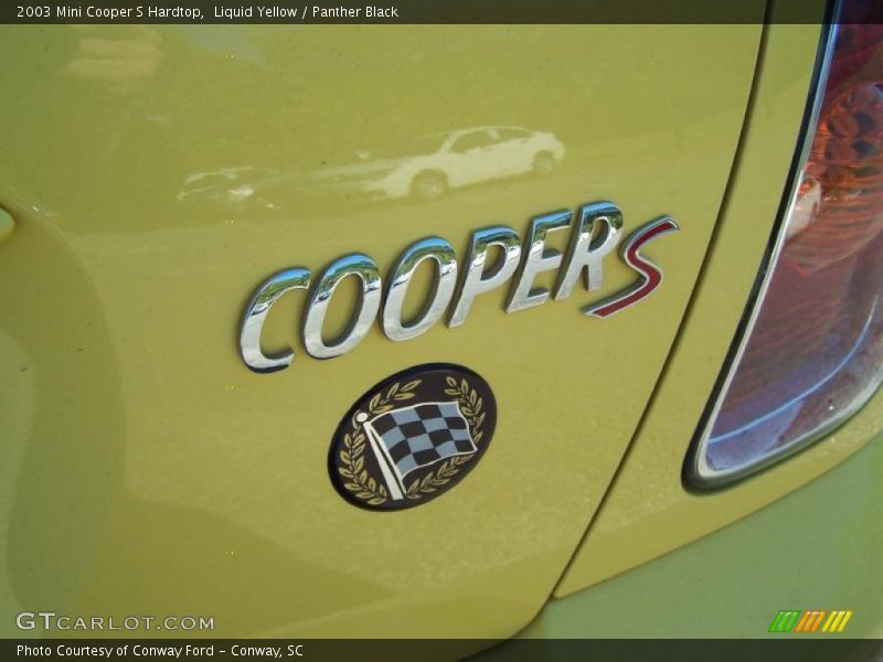 Liquid Yellow / Panther Black 2003 Mini Cooper S Hardtop