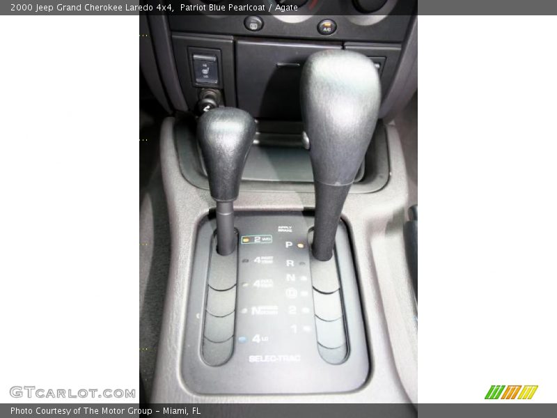 Patriot Blue Pearlcoat / Agate 2000 Jeep Grand Cherokee Laredo 4x4