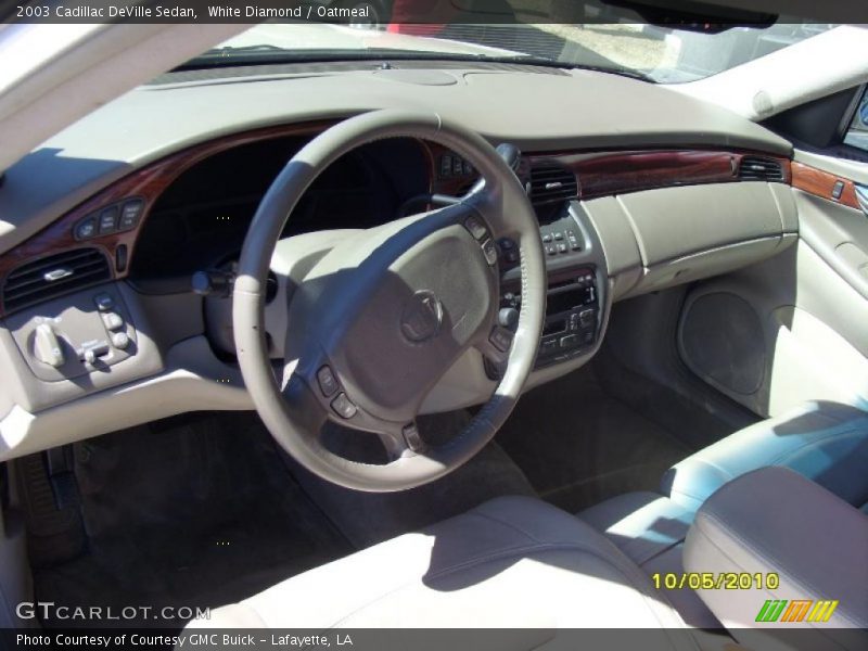 White Diamond / Oatmeal 2003 Cadillac DeVille Sedan