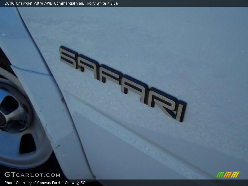 Ivory White / Blue 2000 Chevrolet Astro AWD Commercial Van