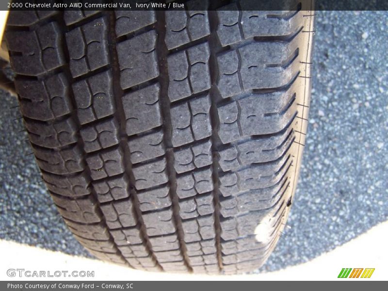 Ivory White / Blue 2000 Chevrolet Astro AWD Commercial Van