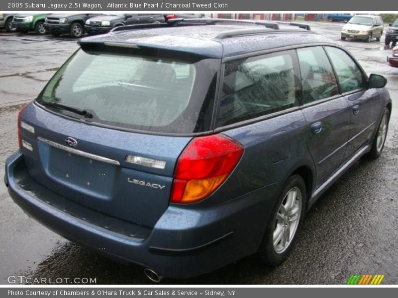Atlantic Blue Pearl / Charcoal Tweed Cloth 2005 Subaru Legacy 2.5i Wagon