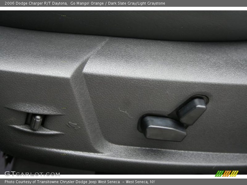 Go Mango! Orange / Dark Slate Gray/Light Graystone 2006 Dodge Charger R/T Daytona